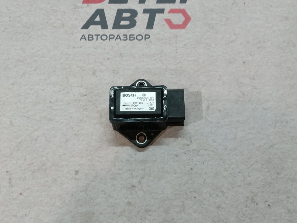 Датчик ускорения Nissan Note 2007 E11 HR16DE 47930AV400 контрактная