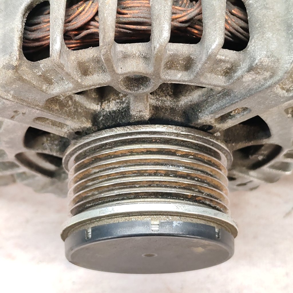 Генератор Sorento 2013 XM D4HB Генератор Sorento 2013 XM D4HB