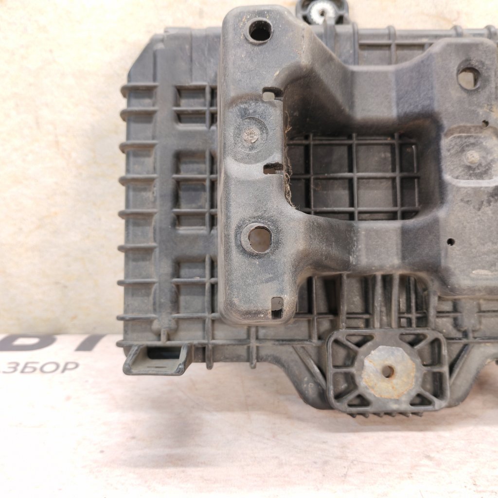 Крепление аккумулятора Sorento 2013 XM D4HB Крепление аккумулятора Sorento 2013 XM D4HB