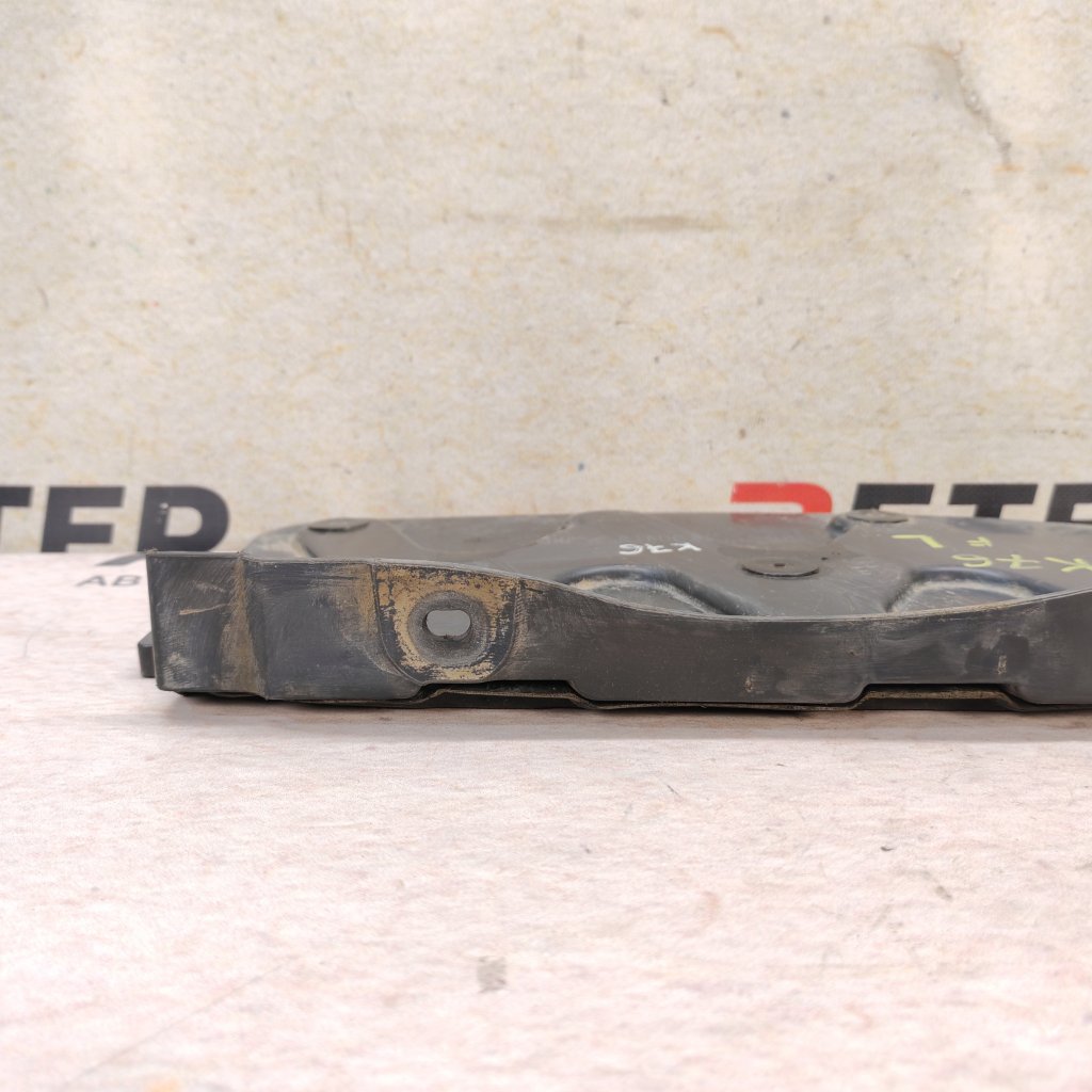 Пыльник двигателя передний левый Sorento 2013 XM D4HB Пыльник двигателя передний левый Sorento 2013 XM D4HB