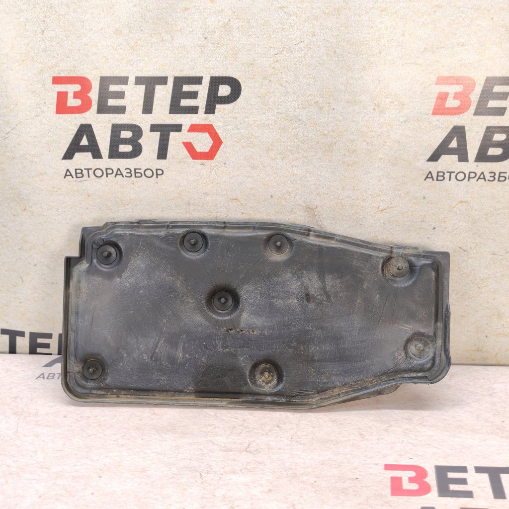 Пыльник двигателя передний левый Sorento 2013 XM D4HB Пыльник двигателя передний левый Sorento 2013 XM D4HB