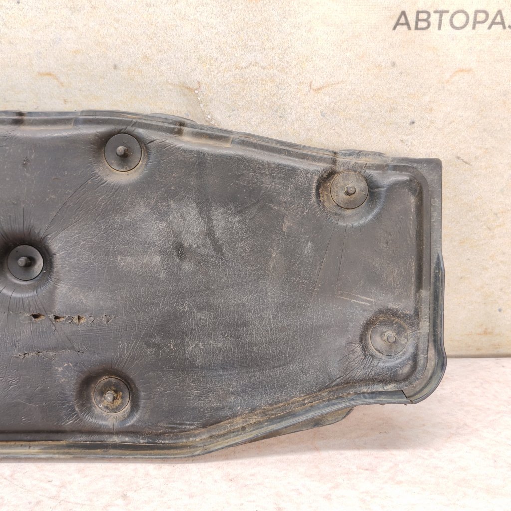 Пыльник двигателя передний левый Sorento 2013 XM D4HB Пыльник двигателя передний левый Sorento 2013 XM D4HB