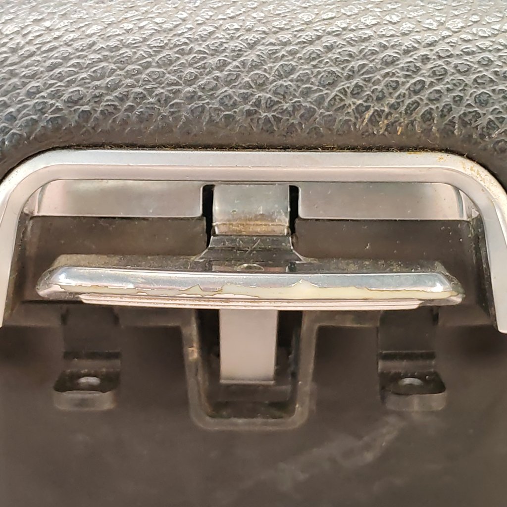 Подлокотник Sorento 2013 XM D4HB