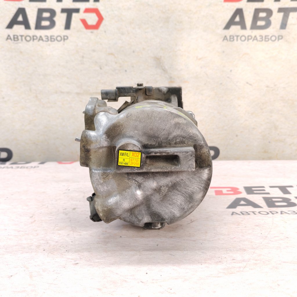 Компрессор кондиционера Sorento 2013 XM D4HB Компрессор кондиционера Sorento 2013 XM D4HB