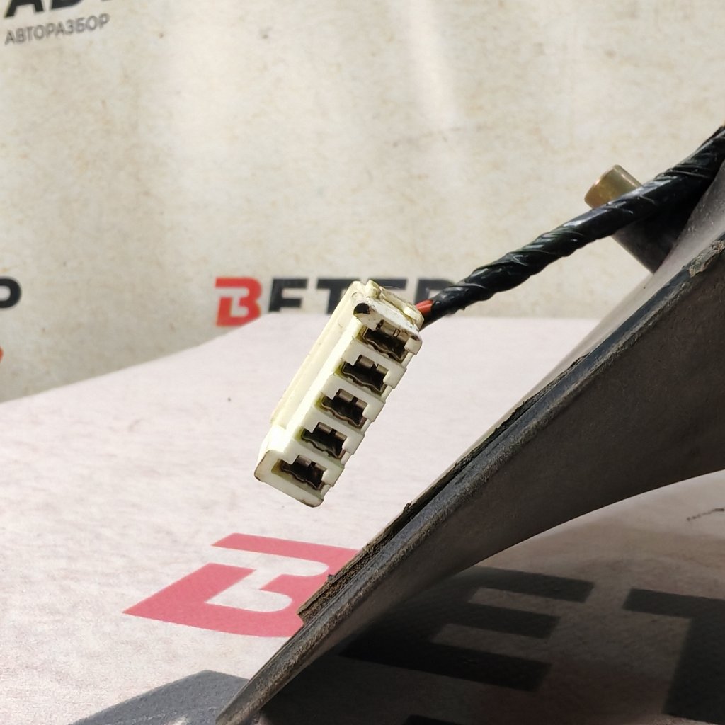 Зеркало переднее правое Samand 2006 XU7JPL3