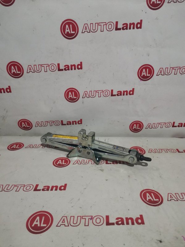 Домкрат Toyota Домкрат Toyota