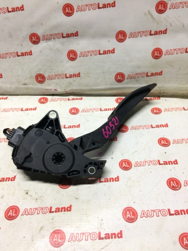 Педаль газа Nissan Teana J32 Педаль газа Nissan Teana J32