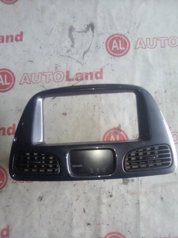 Часы Toyota Noah SR50 Часы Toyota Noah SR50