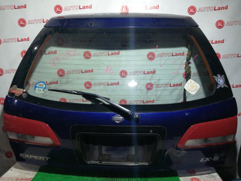 Дверь 5я Nissan Expert W11 Дверь 5я Nissan Expert W11