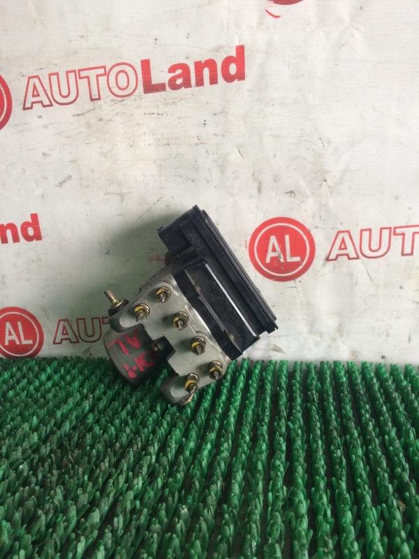 Блок abs Honda Stream RN1 Блок abs Honda Stream RN1