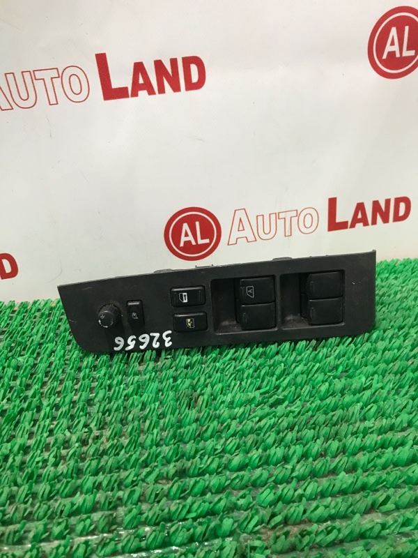 Блок управления стеклоподъёмником передний правый NISSAN X-TRAIL NT31 контрактная