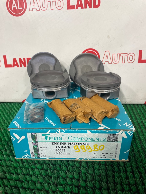 Поршни к-т 4шт LEXUS RX350 AGL10 1AR-FE 13211-36040 новая