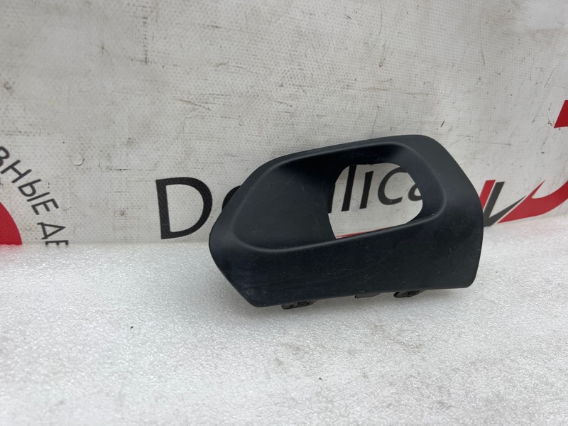 Накладка ПТФ передняя левая Citroen C5 Aircross 1