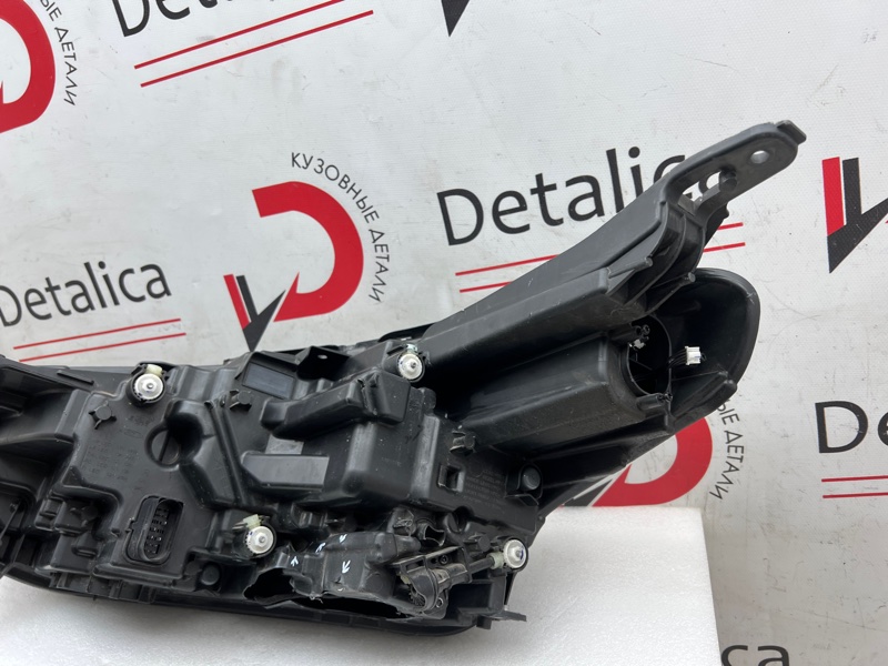 Фара правая VX 2021-2024 1