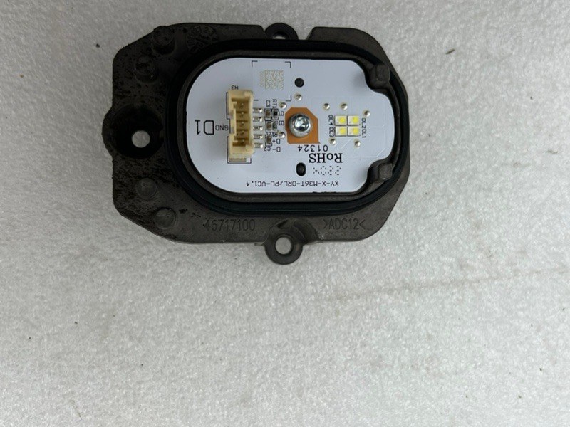 Блок фары правый VX 2021-2024 1