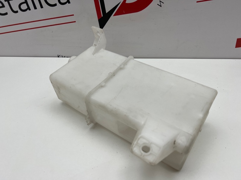Бачок омывателя E5 2021-2025 1