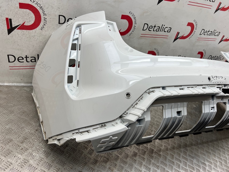 Бампер задний F7X 2022-2024 1 Бампер задний F7X 2022-2024 1