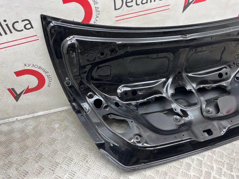 Крышка багажника Camry 2011-2018 V50/V55 Крышка багажника Camry 2011-2018 V50/V55
