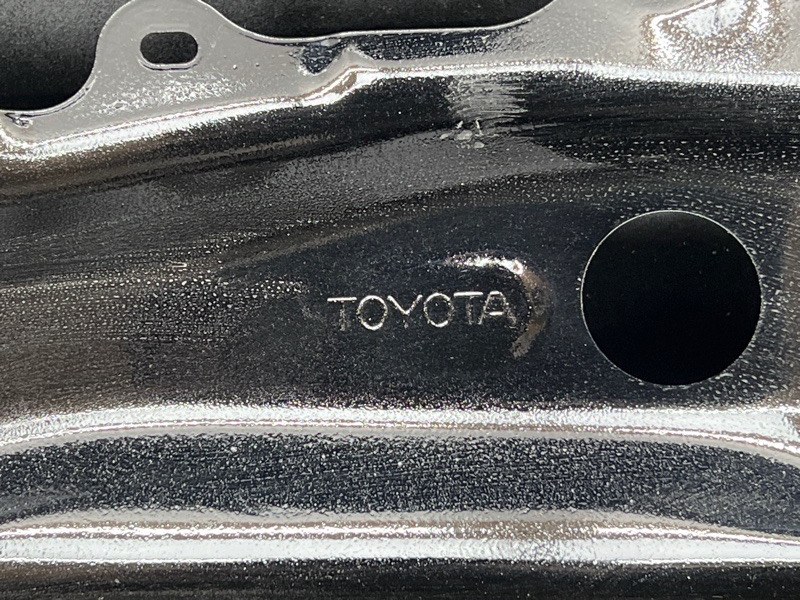 Крышка багажника Camry 2011-2018 V50/V55 Крышка багажника Camry 2011-2018 V50/V55
