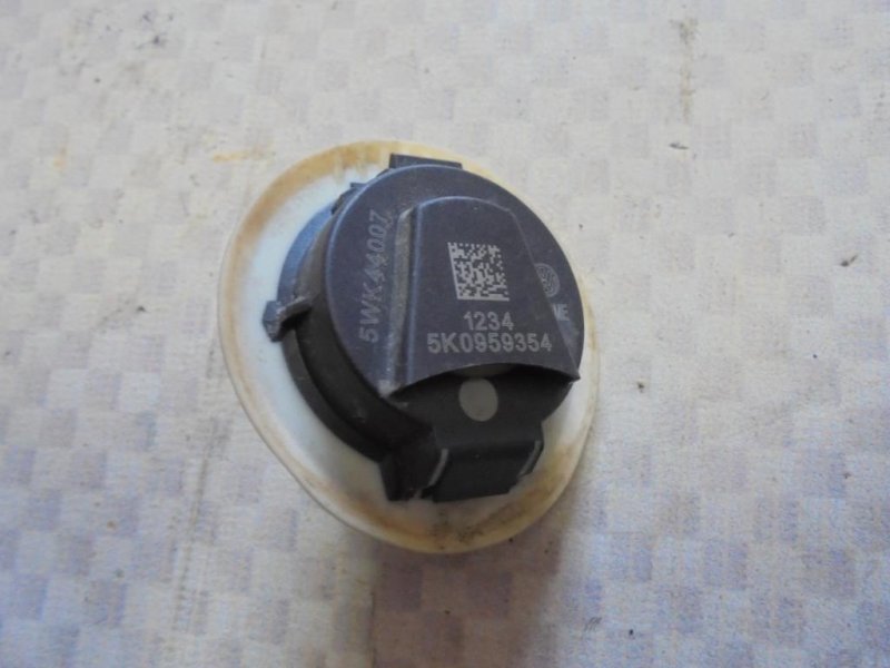 Датчик airbag правый Volkswagen Jetta 2012 162 CLRA 5K0959354 Б/У