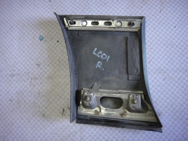 Молдинг крыла передний правый GS300 1993 JZS147 2JZ-GE Молдинг крыла передний правый GS300 1993 JZS147 2JZ-GE