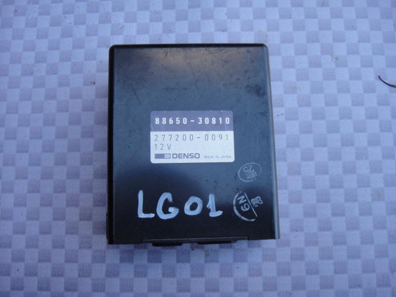 Блок управления кондиционером Lexus GS300 1993 JZS147 2JZ-GE 8865030810 Б/У
