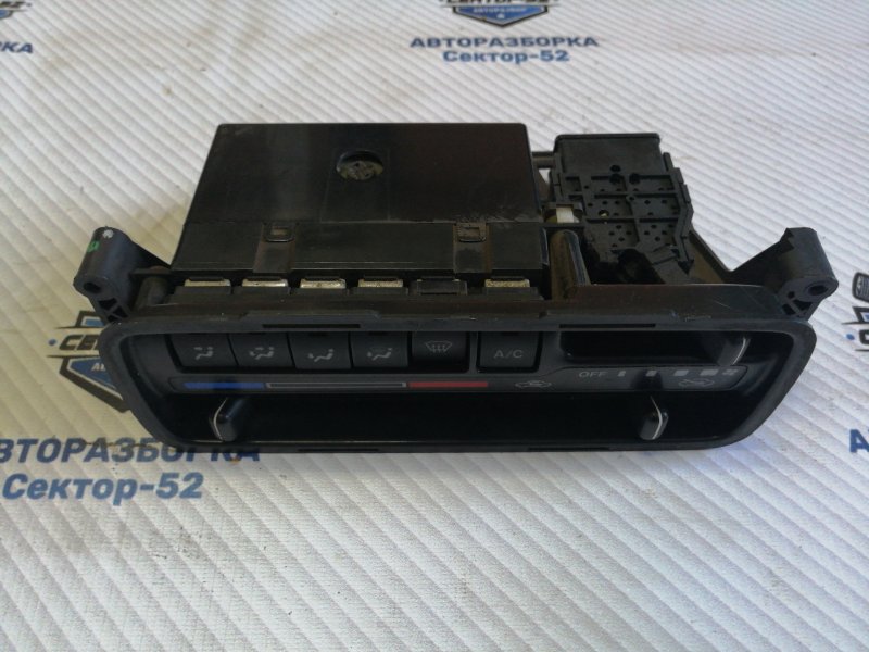 Блок управления отопителем Suzuki Grand Vitara 2001 TD62 H25A 7455065D205PK Б/У