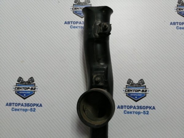 Воздухозаборник Suzuki Grand Vitara TD62 H25A