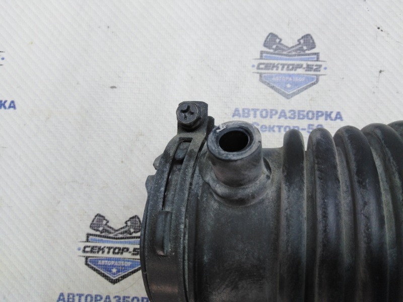 Патрубок воздушного фильтра Mazda Mazda3 BL LF-VDS