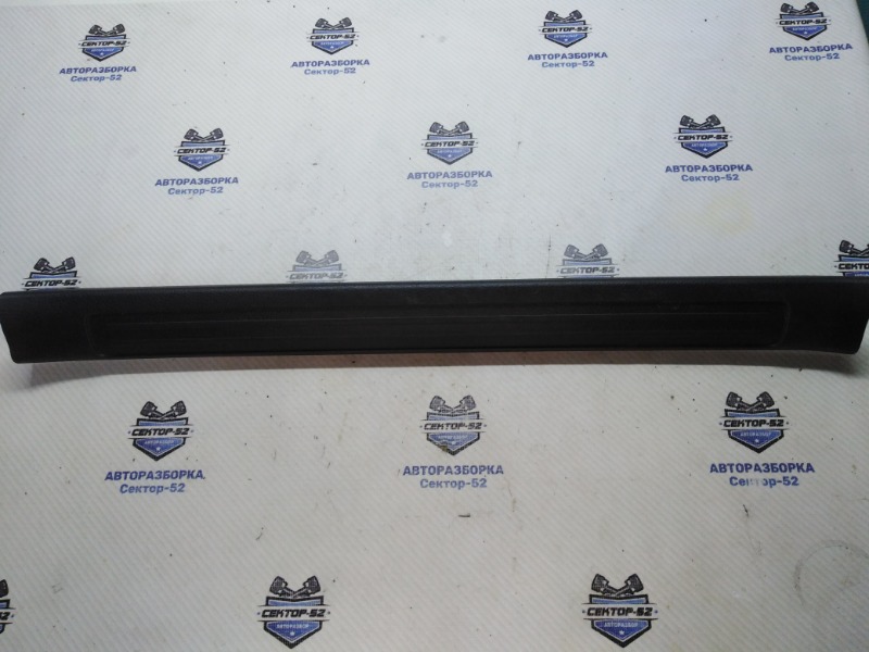 Накладка порога салона передняя левая Mazda Mazda3 2010 BL LF-VDS BBM468720A контрактная