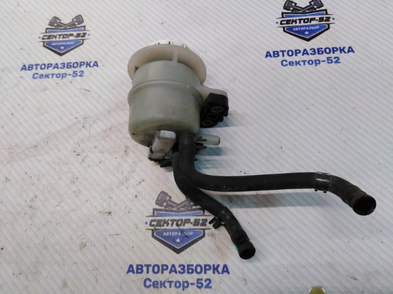 Бачок тормозной жидкости Mitsubishi Outlander 2006 CU2W 4G63 MN102818 контрактная