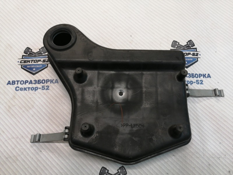 Резонатор воздушного фильтра Outlander 2006 CU2W 4G63