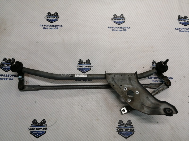 Трапеция стеклоочистителя Sandero 2008 BS0F K7M 710