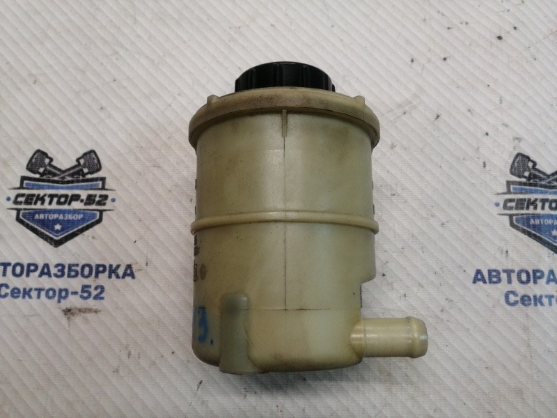 Бачок гидроусилителя Renault Sandero 2008 BS0F K7M 710 8200005185 контрактная