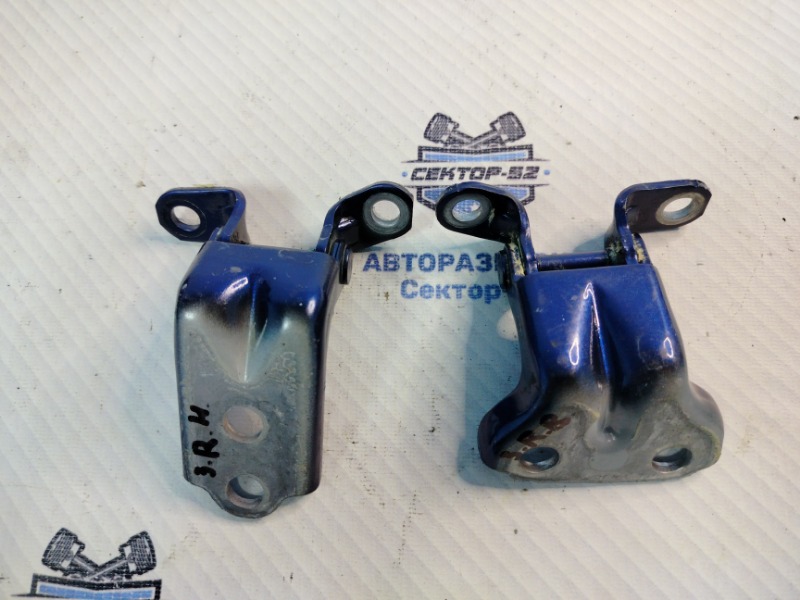 Петля двери задняя правая Subaru Outback BR9 EJ253