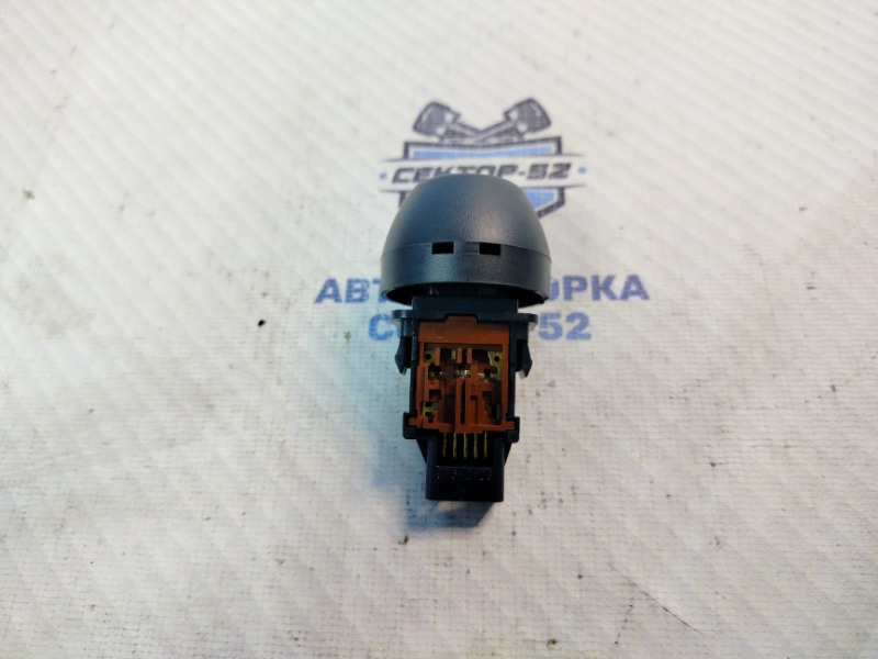 Кнопка блокировки дифференциала RAV4 2010 ZSA30 3ZR-FAE