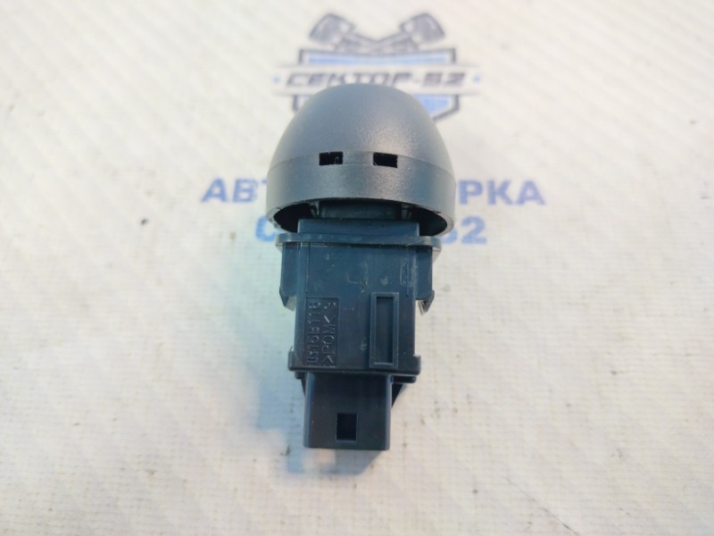 Кнопка блокировки дифференциала Toyota RAV4 ZSA30 3ZR-FAE