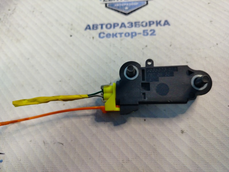 Датчик airbag Chevrolet Captiva C100 10HM