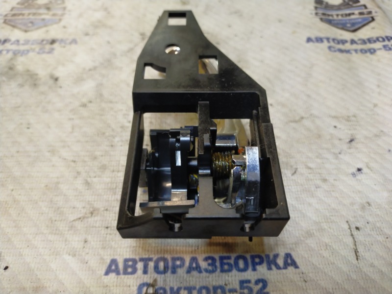 Ручка двери внутренняя правая RAV4 2010 ZSA30 3ZR-FAE