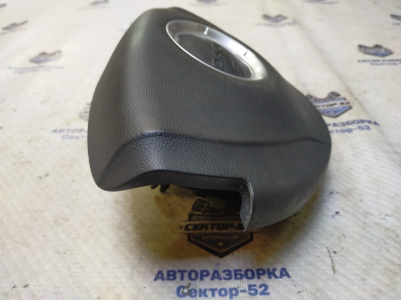 Подушка безопасности в руль Renault Sandero BS K4M 696