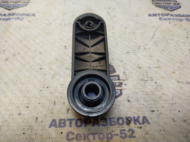 Ручка стеклоподъемника Sandero 2010 BS K7J 714 Ручка стеклоподъемника Sandero 2010 BS K7J 714