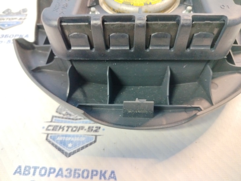 Подушка безопасности в руль Sandero 2010 BS K7J 714