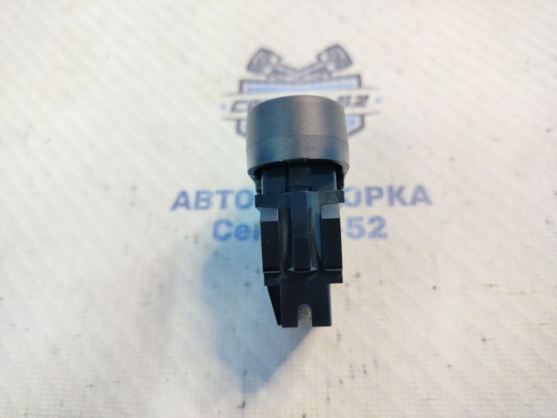Кнопка обогрева стекла задняя Sandero 2010 BS K7J 714 Кнопка обогрева стекла задняя Sandero 2010 BS K7J 714