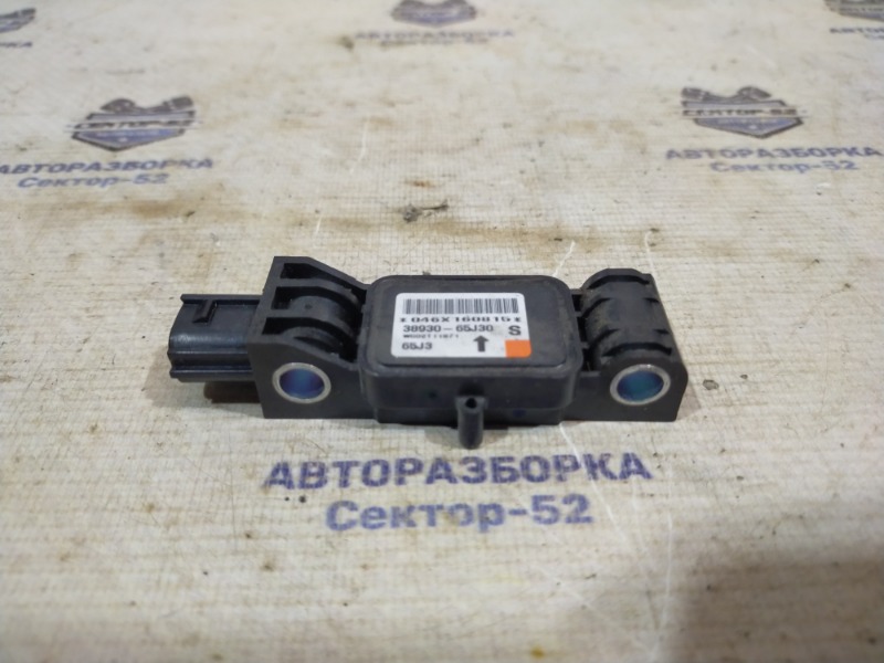 Датчик airbag Suzuki Grand Vitara 2007 TD54 J20A 3893065J30 контрактная