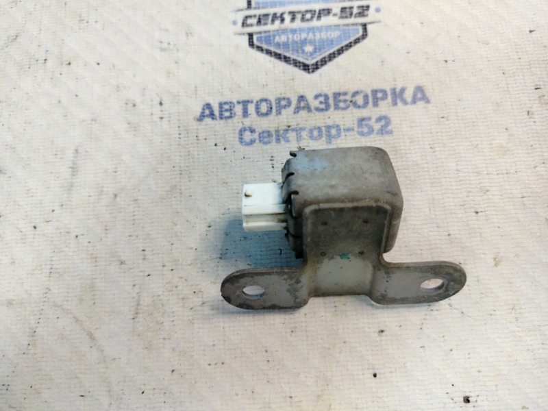 Датчик airbag левый Grand Vitara 2007 TD54 J20A
