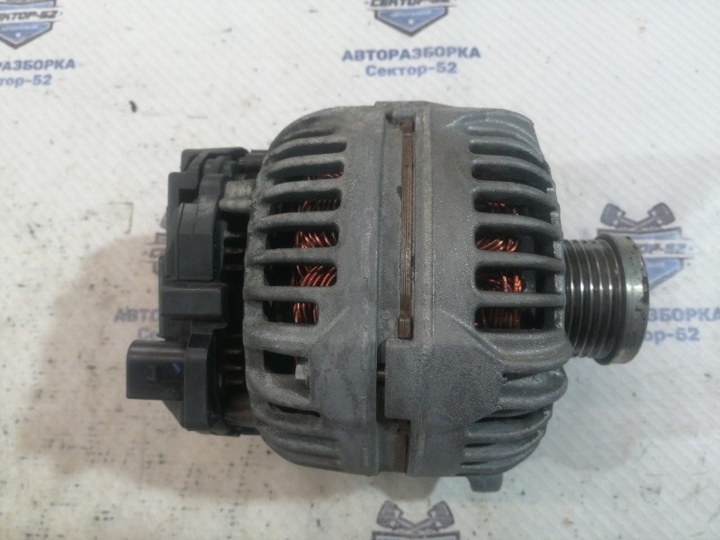 Генератор Volkswagen Tiguan 2009 5N1 BWK 03C903023A контрактная