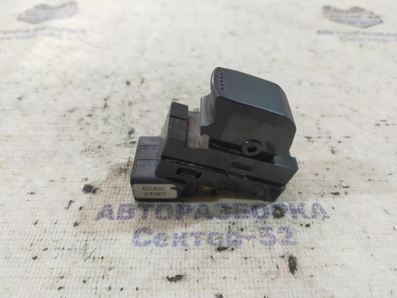 Кнопка стеклоподъемника Suzuki Grand Vitara 2007 TD54 J20A 3799562J00 контрактная