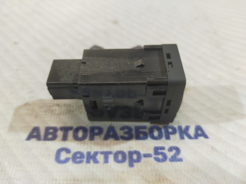 Кнопка ESP Juke 2013 F15 HR16DE