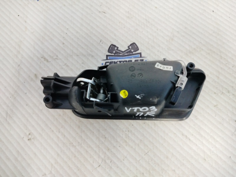 Ручка двери внутренняя передняя правая Tiguan 2009 5N1 BWK Ручка двери внутренняя передняя правая Tiguan 2009 5N1 BWK