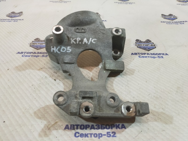 Кронштейн кондиционера Honda Civic FK R18A2